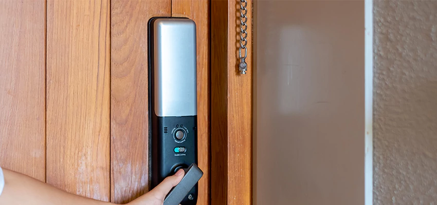Home Security Electronic Locks Upgrades in Holtville, CA